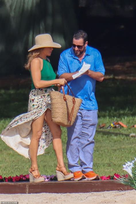 Jennifer Aniston And Adam Sandler Spotted For The First Time On Set Of Murder Mystery 2 Daily