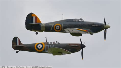 Aircraft G CFGJ 1939 Supermarine Spitfire 1 C N 441 Photo By Eric