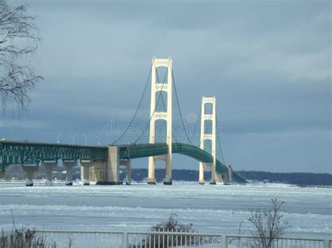 Winter, Mackinac Bridge stock photo. Image of nature - 23575868