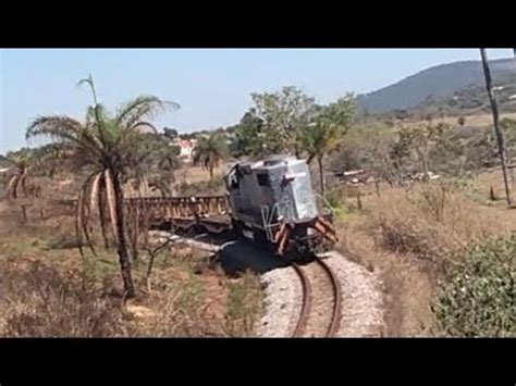 Trem Trilheiro Carregado 48 03 SD40 Passando Em Matheus Leme Indo Prá