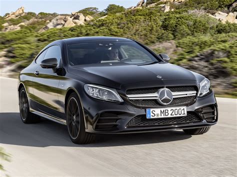 New Mercedes C-Class Coupe And Cabriolet Break Cover