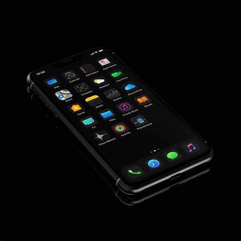 Концепт нового iPhone с темной темой iOS 13
