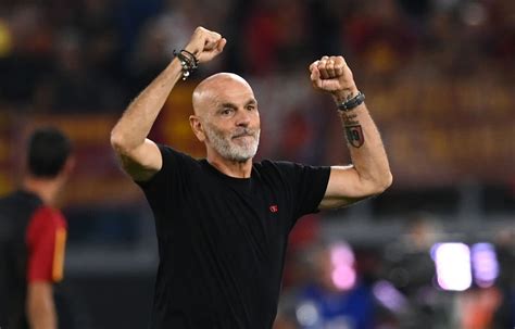 Milan Pioli Candidato Tra I Best Coach Ai Globe Soccer Awards