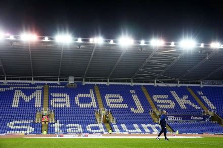 Reading V Wigan Athletic Efl Sky Bet Championship Football Madejski