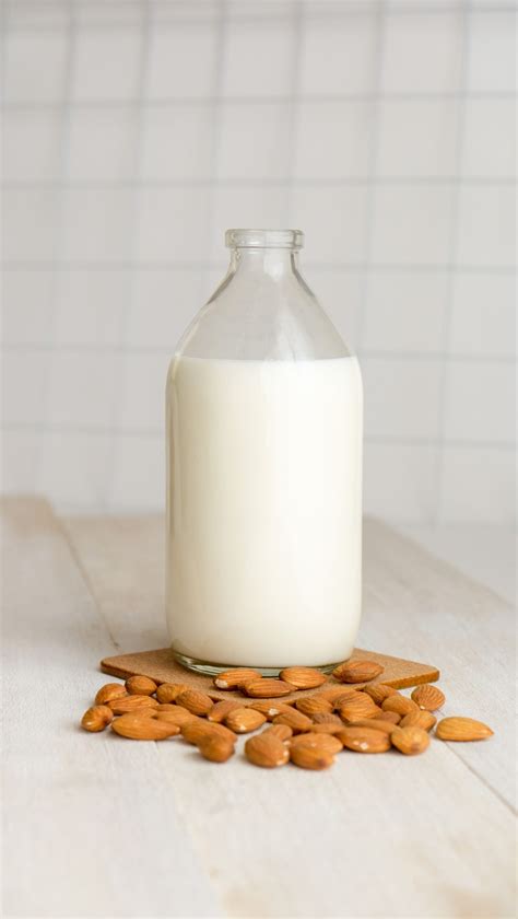 Does Almond Milk Go Bad Expert Tips To Detect Spoilage