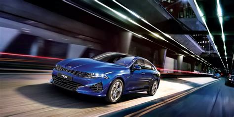 Kia K Midsize Sporty Sedan Specs Features Trims Motory News