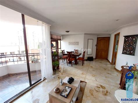 Venta De Apartamento En Laureles Medell N M