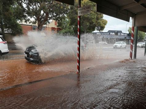 Burst Water Mains In South Australia Rose 197 Per Cent In 2018 The