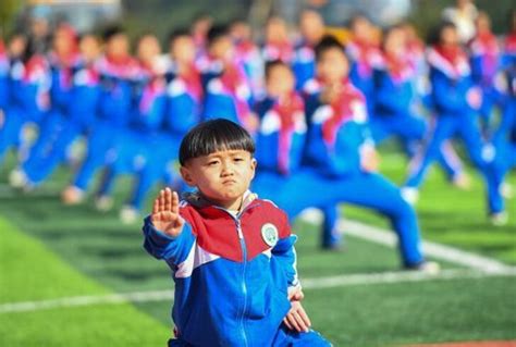 Cina nel 2023 la popolazione è calata di oltre 2 milioni Tiscali Notizie