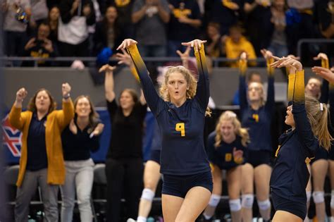 Pewamo Westphalia Adds To Championship Legacy With 1st Volleyball State