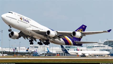 Hs Tgf Thai Airways International Boeing D Photo By Chris De