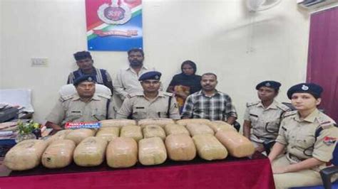 Ganja Worth Four Lakh Seized At Dhanbad Station Three Arrested