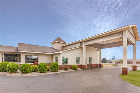 Days Inn by Wyndham Alpena | Alpena, MI Hotels