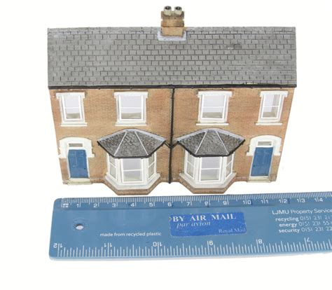 Bachmann Branchline Low Relief Front Terraced Houses