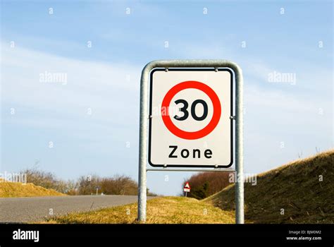 30 Speed Limit Sign Hi Res Stock Photography And Images Alamy