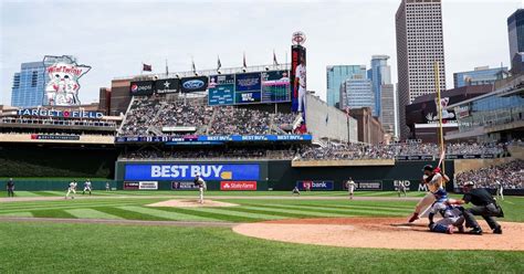 Target Field Events Minnesota Twins Visit Saint Paul