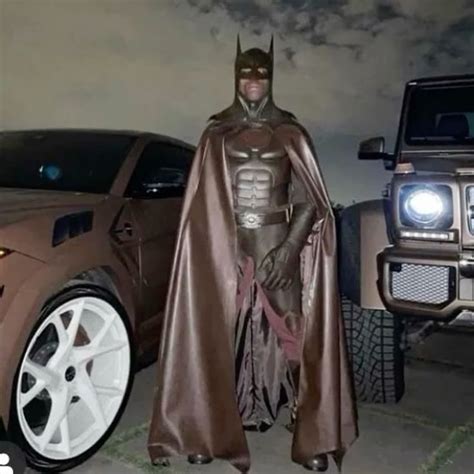 travis scott  batman zloe lico memy muzykalnye kartiny
