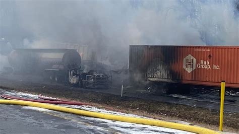 6 Killed In 50 Plus Vehicle Pileup Caused By Snow Squall In