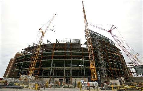 Packers plan changes to Lambeau Field Atrium – The Daily Reporter – WI ...