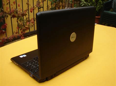 Recensione Dell Vostro 1700 Intel Santa Rosa Notebook Italia