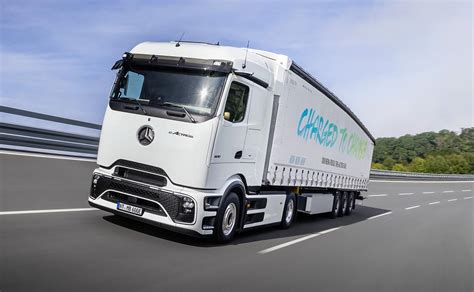 Mercedes Benz Eactros As Es El Nuevo Cami N Pesado El Ctrico Que