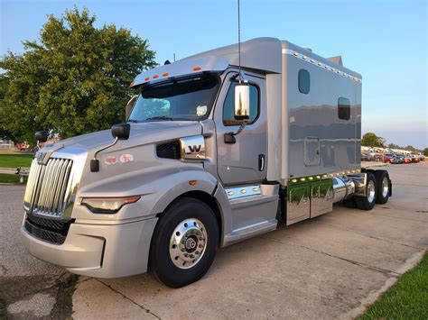 Western Star X With Inch Ari Legacy Ii Rb Sleeper