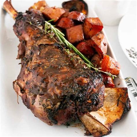 Slow Cooked Roast Lamb Shoulder with Red Wine - Veena Azmanov