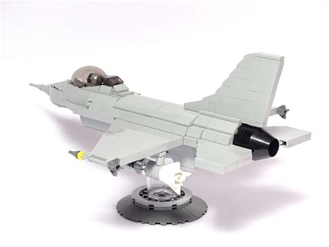 F 16 Fighting Falcon F 16 Fighting Falcon Lego Models Lego Plane