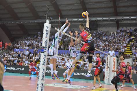 Pallavolo SuperLega PO Scudetto Perugia Trento 3 2 Luciano De