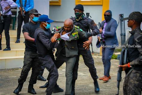 BREAKING DSS And Prison Services Clash As Secret Police Attempts Re