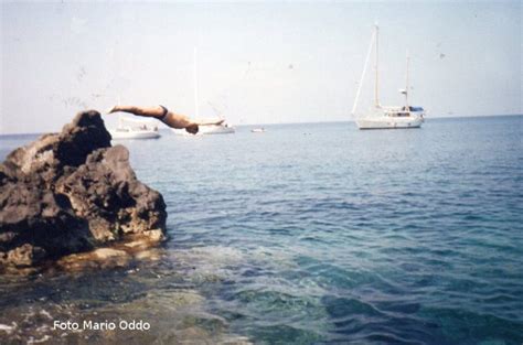 Ustica Mario Oddo Fa Un Tuffo Nel Passato Ustica Sape