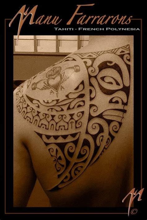 Épinglé par Sarah Ratzer sur tattoos Tatouage maori Tatouage