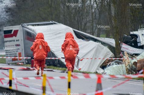 Edition Depinal En Images Laccident Du Camion De Matières