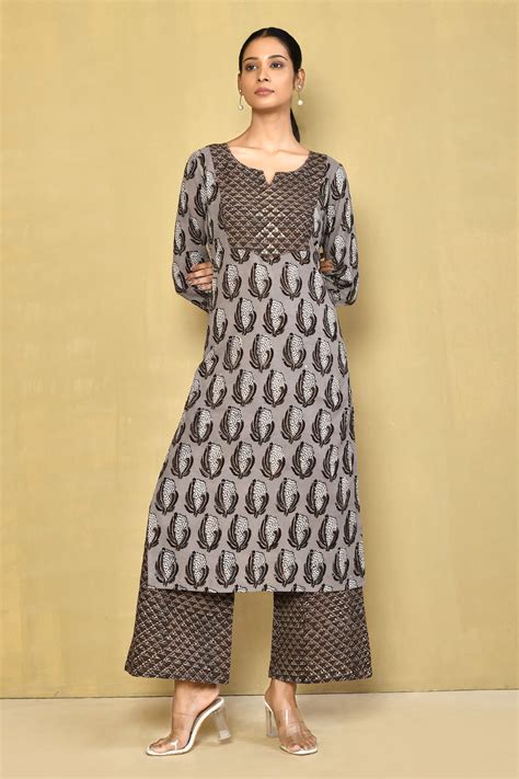 Buy Grey Cotton Hand Block Printed Floral Notched Kurta And Pant Set