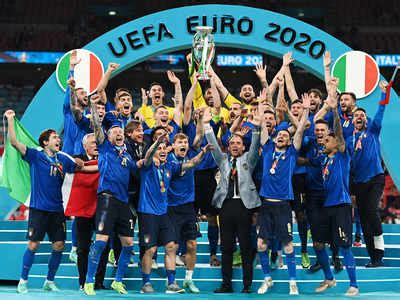 Euro 2020: Italy crowned European champions after shootout win over ...