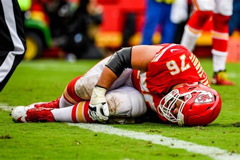 Kansas City Chiefs Injuries Armani Watts Laurent Duvernay Tardif On