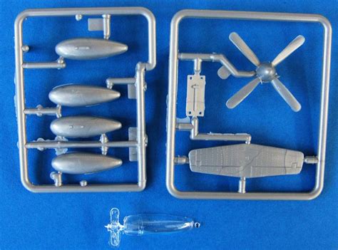 P-51D Mustang Model-Set - Kits - Britmodeller.com