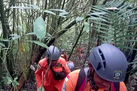 Wn Rusia Tersesat Di Gunung Sanghyang Ditemukan Balipost