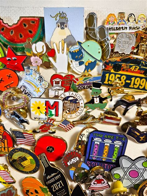 B Lot Of 104 Assorted Lapel Pins Vintage To Now 1lb 6oz Ebay