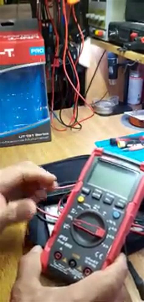 مرکز پخش تجهیزات یونیتی - مولتی متر حرفه ای UNIT UT191E