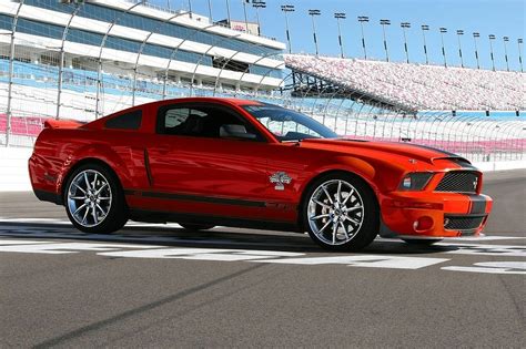 World Of Cars: gt500 super snake