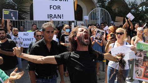 Here S The Latest On The Protests In Iran Which Have Spread Across The World Abc News