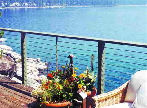 Deck Patio Porch Balcony Cable Railing Moderne Terrasse En Bois