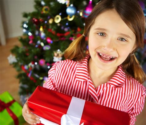 Ni A De Navidad Y Regalo Para La Celebraci N De La Temporada Festiva Y