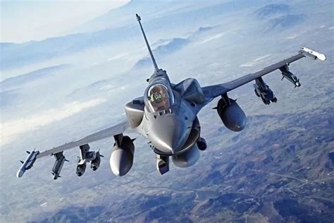 Menengok Kekuatan Udara Indonesia Saat Ini Sukhoi Dan F 16 Masih Jadi