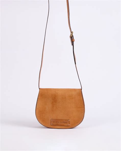 Bolsa Couro Moedas Camel Eliza Conde