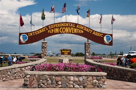 CA to Oshkosh for the big airshow -- Father/son share the open road ...