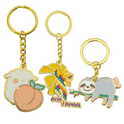 Cheap China Keychain Keyring Factory Custom Keychain Artigifts