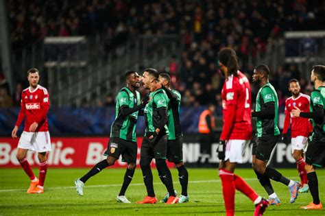 CdF 16e Sans Trembler Lens Domine Brest Et Se Qualifie Foot11