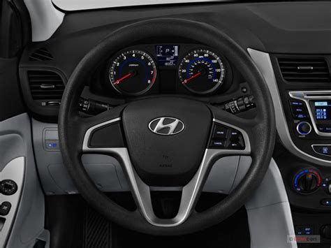 2017 Hyundai Accent: 115 Interior Photos | U.S. News